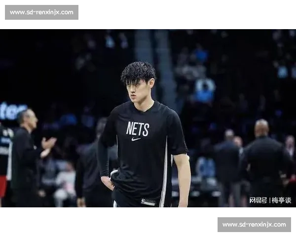 媒体人直言：别特殊对待曾凡博，上场时间该再减